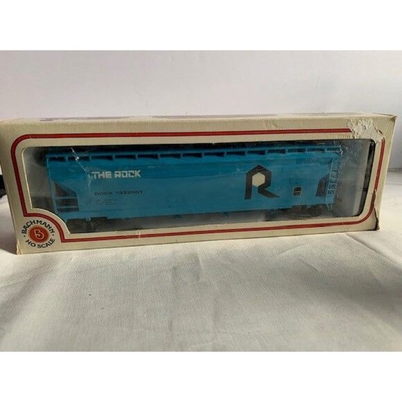Bachmann HO Scale The Rock Center flow Covered Hopper Train Car with box - Picture 6 of 9